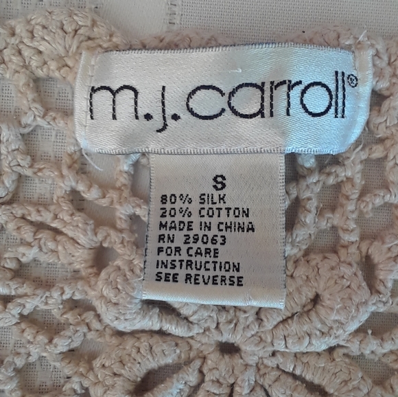 Vintage crocheted tunic - Picture 4 of 6